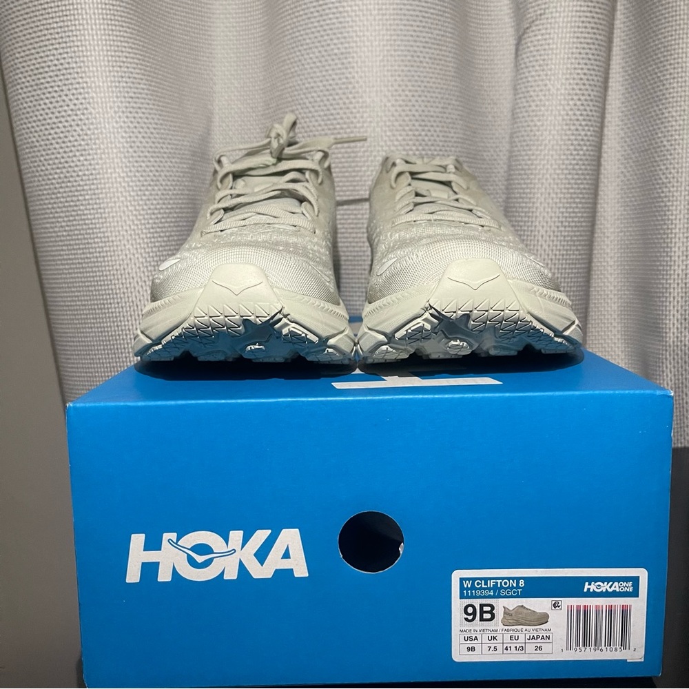 Hoka One One Clifton 8 Shoes